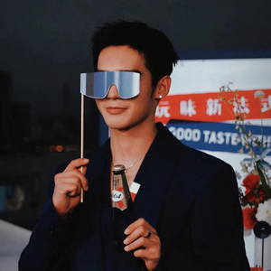 东北野鸡大学洗澡网
